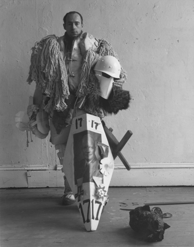Robert Morris, War, Robert Morris in costume for performance in collaboration with Robert Huot at Judson Memorial Church, New York, June 23, 1963